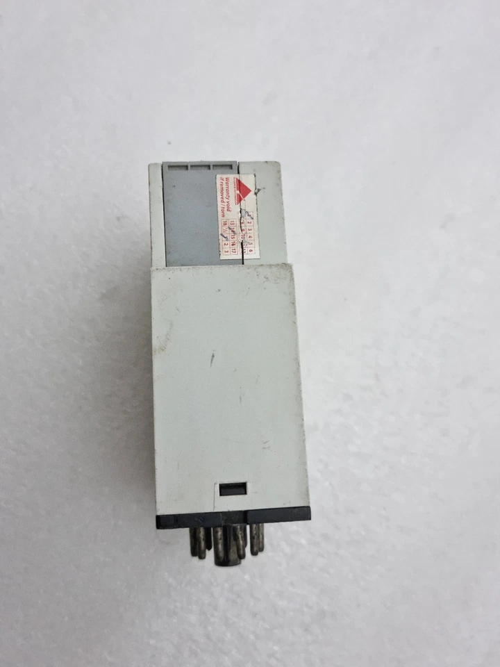 Carlo Gavazzi PCB01DM24 Asymmetrical Recycler Timer 24-240 VAC/DC Made In Italy